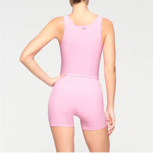 RARE skims cotton candy soft lounge tank top - Picture 5 of 6